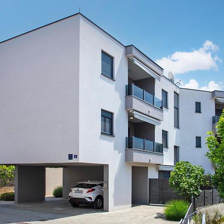 First Choice Apartment Rogoznica روغوزنيكا المظهر الخارجي الصورة