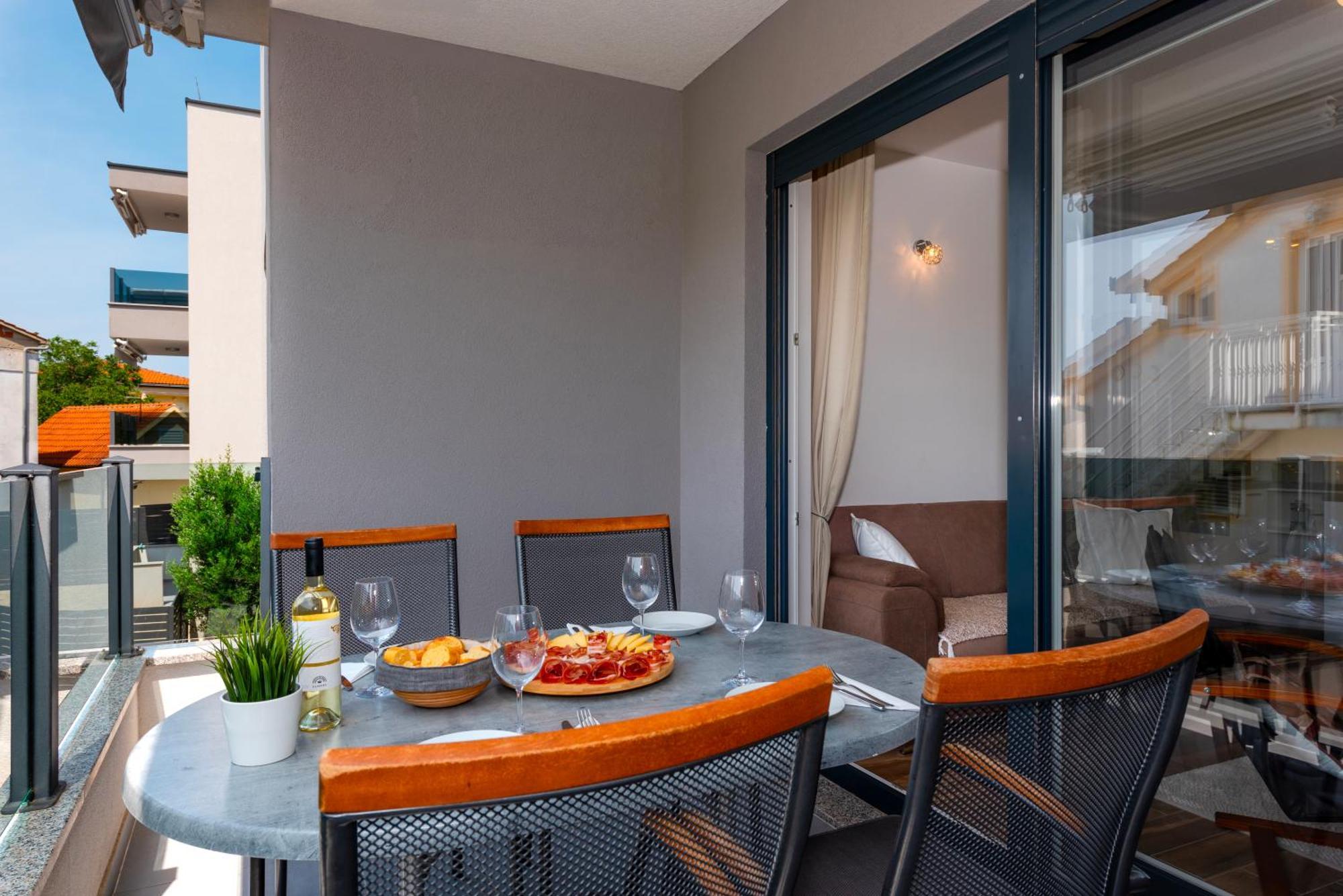 First Choice Apartment Rogoznica روغوزنيكا المظهر الخارجي الصورة