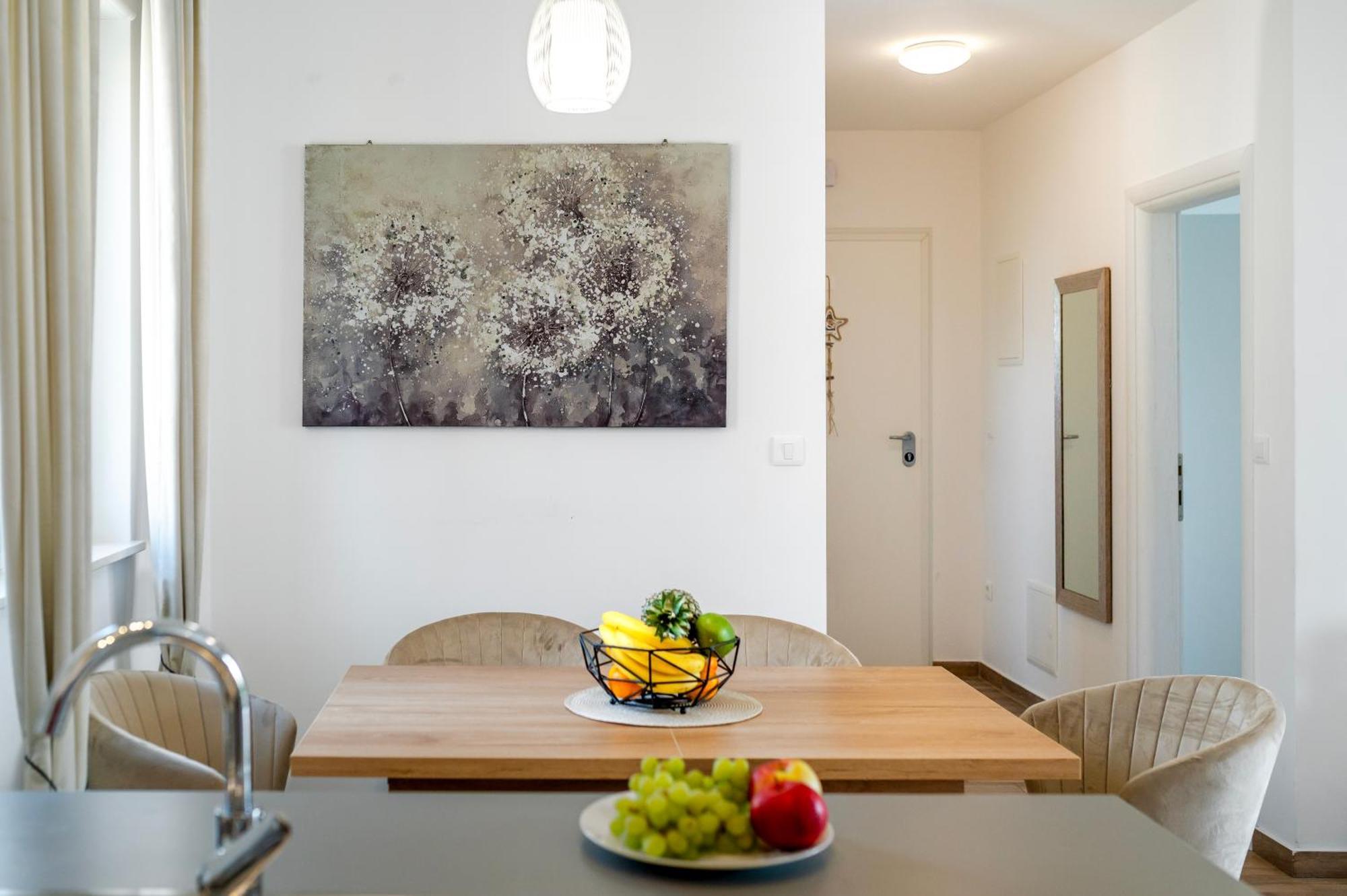 First Choice Apartment Rogoznica روغوزنيكا المظهر الخارجي الصورة